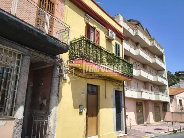 appartamento in vendita a Messina in zona Centro Storico
