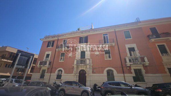casa indipendente in vendita a Messina in zona Centro Storico