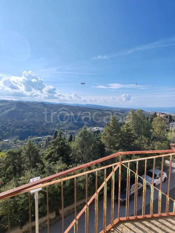 appartamento in vendita a Messina in zona Gesso
