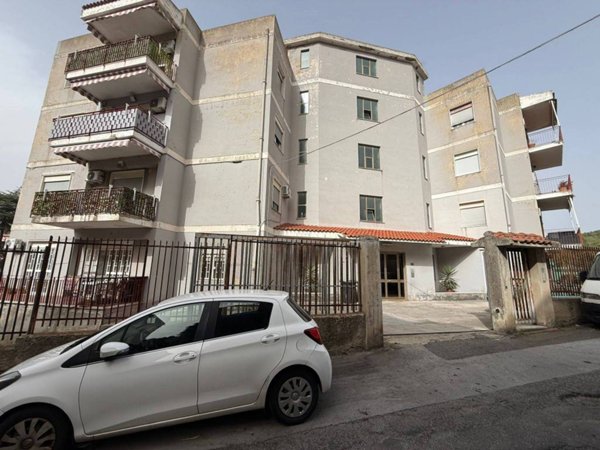 appartamento in vendita a Messina in zona Camaro