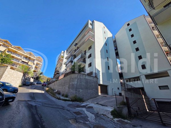 appartamento in vendita a Messina in zona Paradiso