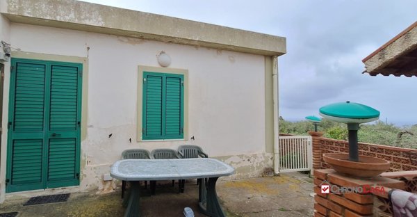casa semindipendente in vendita a Messina