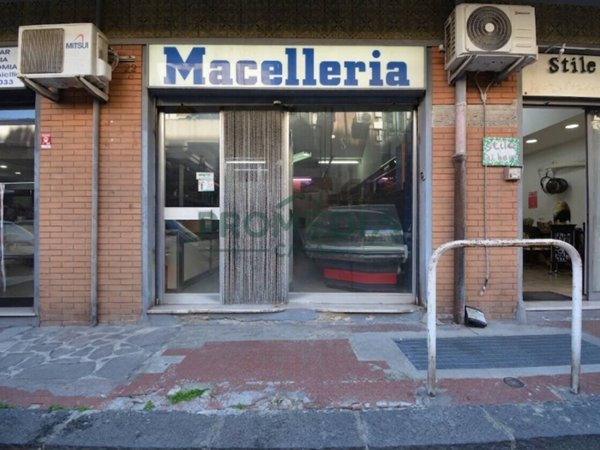 negozio in vendita a Messina