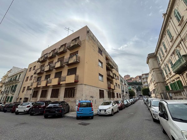 appartamento in vendita a Messina in zona Centro Storico