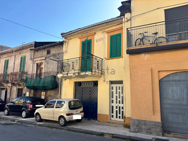 casa indipendente in vendita a Messina in zona Tremestieri