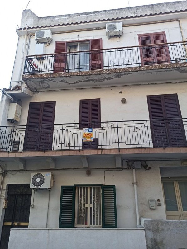 appartamento in vendita a Messina in zona Gazzi