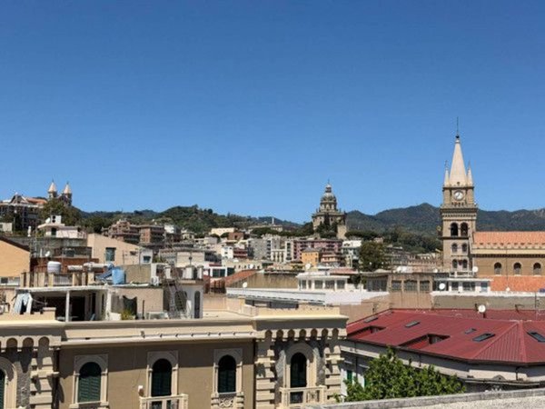 appartamento in vendita a Messina in zona Centro Storico