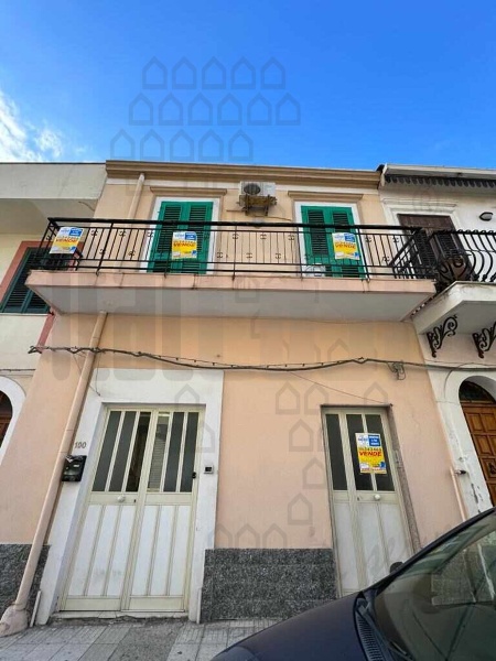 appartamento in vendita a Messina in zona Gazzi