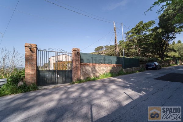 casa indipendente in vendita a Messina