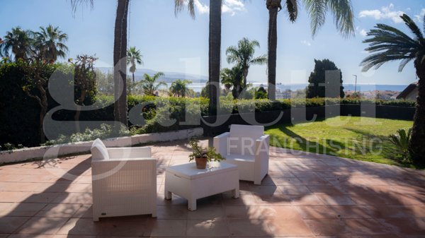 casa indipendente in vendita a Messina in zona Ganzirri