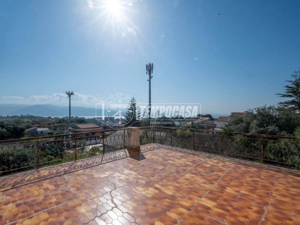 casa indipendente in vendita a Messina in zona Ganzirri