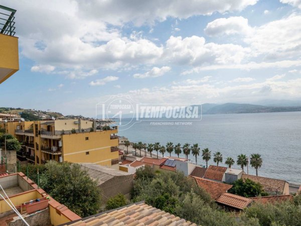appartamento in vendita a Messina in zona Salice