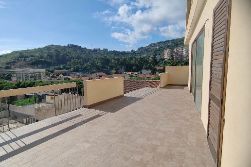 appartamento in vendita a Messina in zona Larderia