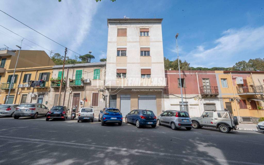 appartamento in vendita a Messina in zona Gravitelli