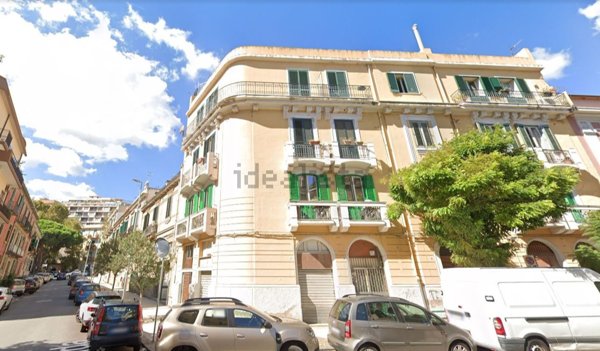 locale commerciale in vendita a Messina in zona Centro Storico