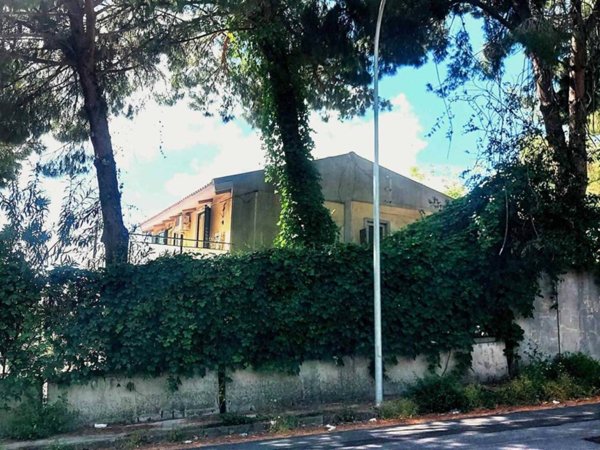 casa indipendente in vendita a Messina in zona San Licandro