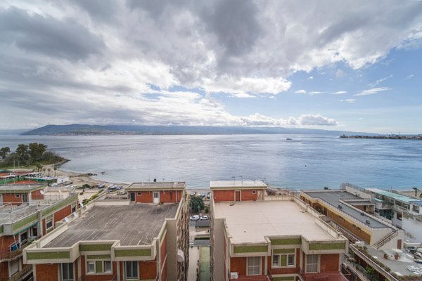 appartamento in vendita a Messina in zona Paradiso