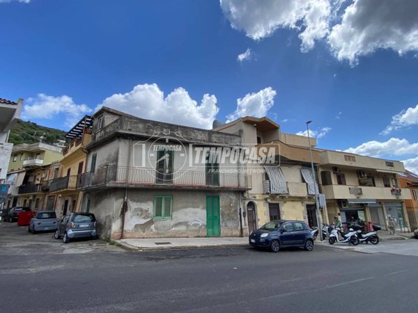 appartamento in vendita a Messina in zona San Filippo