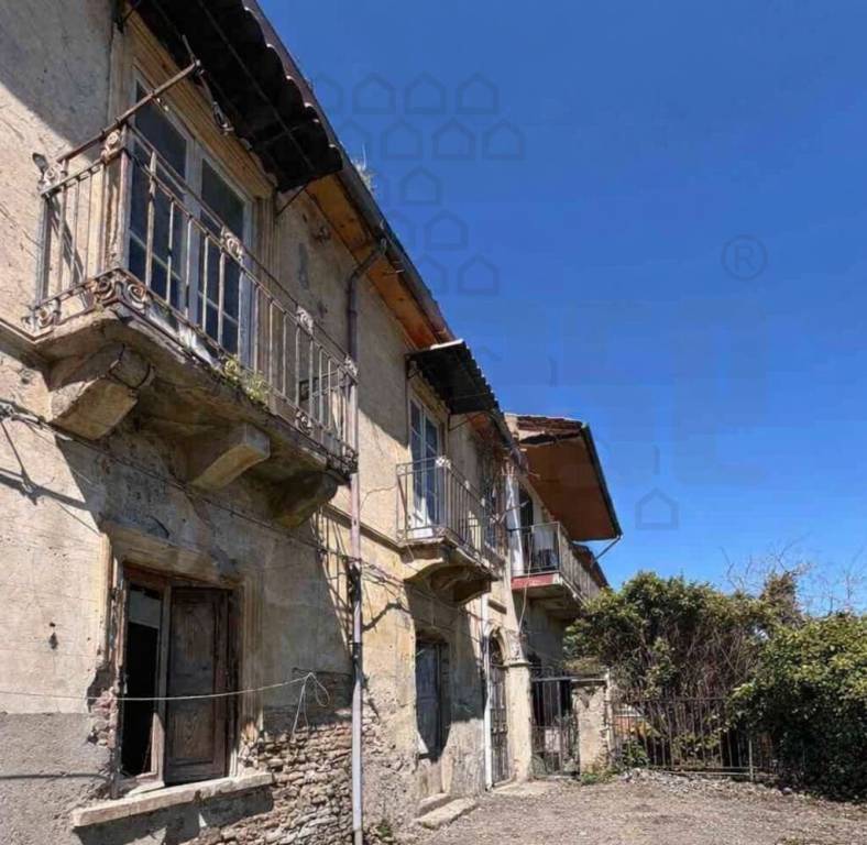 casa indipendente in vendita a Messina in zona Centro Storico