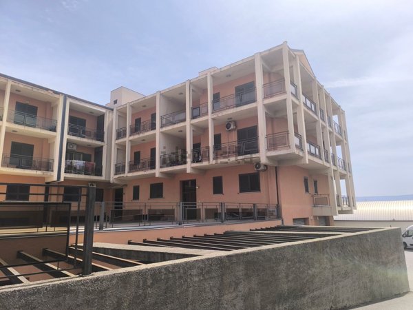 appartamento in vendita a Messina in zona Santa Lucia