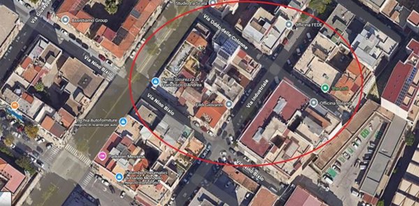 locale commerciale in vendita a Messina in zona Centro Storico