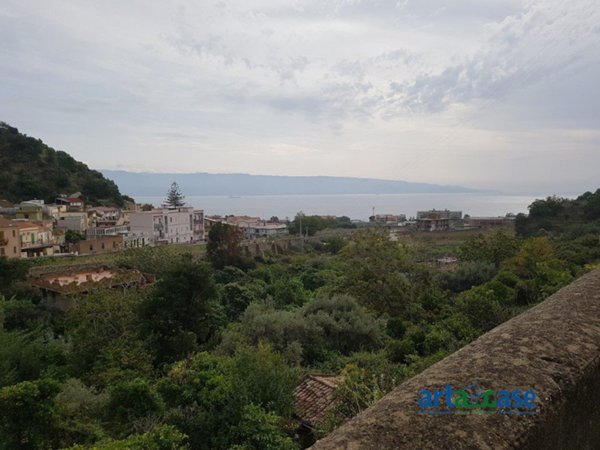 appartamento in vendita a Messina in zona Galati / Mili San Marco