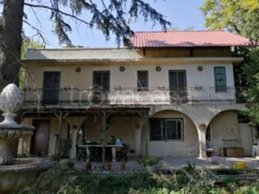 casa indipendente in vendita a Messina in zona Larderia