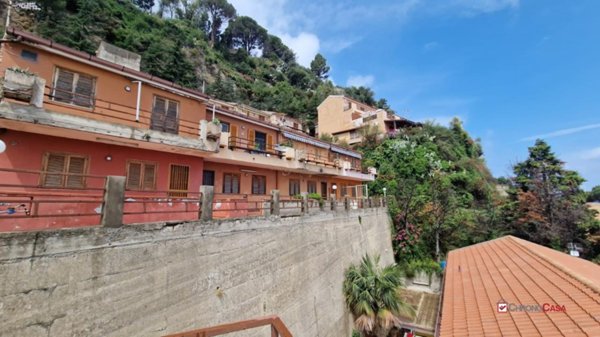 appartamento in vendita a Messina in zona Mortelle