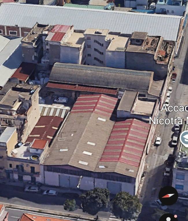 capannone in vendita a Messina