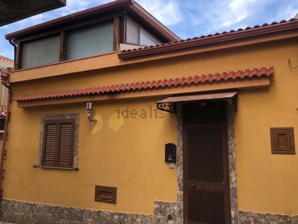 casa indipendente in vendita a Messina in zona Ganzirri