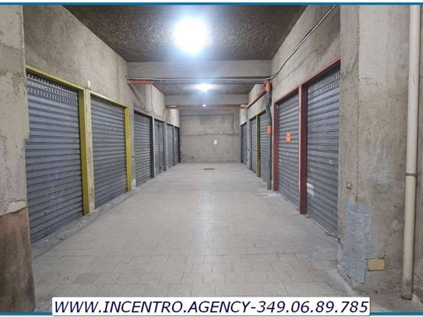 negozio in vendita a Messina in zona Contesse