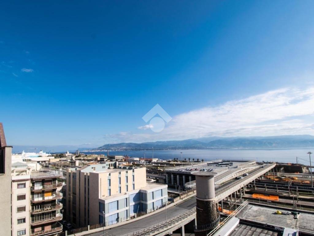 appartamento in vendita a Messina in zona Centro Storico
