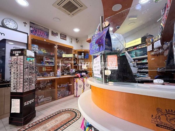negozio in vendita a Messina in zona Centro Storico