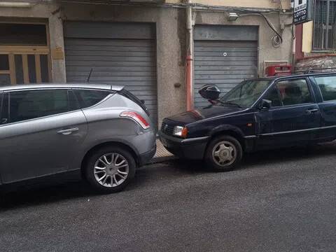 negozio in vendita a Messina in zona San Licandro