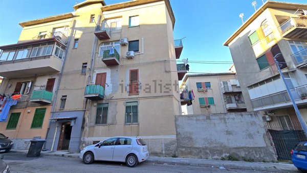appartamento in vendita a Messina in zona Gazzi
