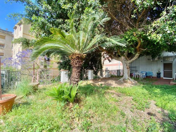 casa indipendente in vendita a Messina in zona Centro Storico