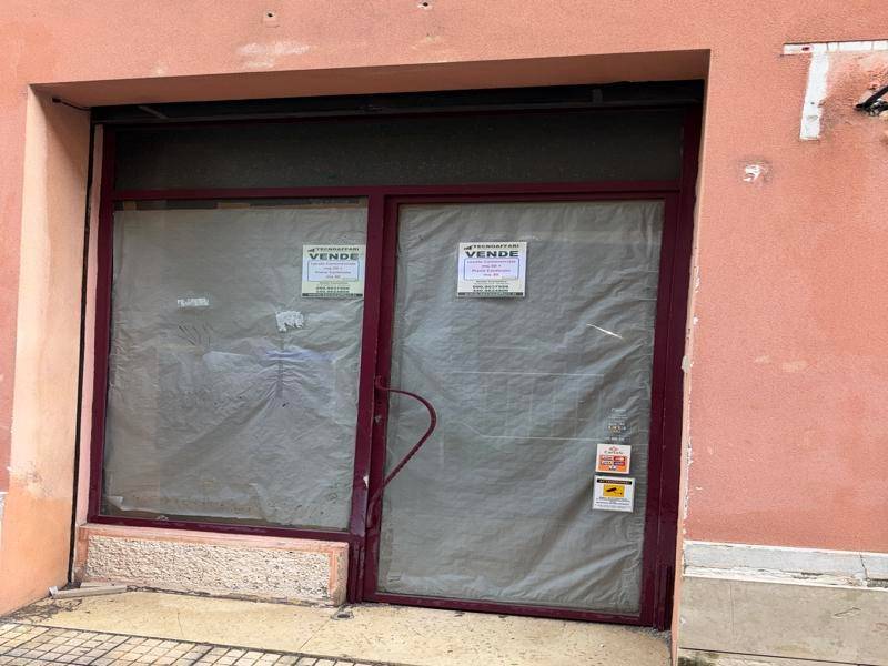 negozio in vendita a Messina