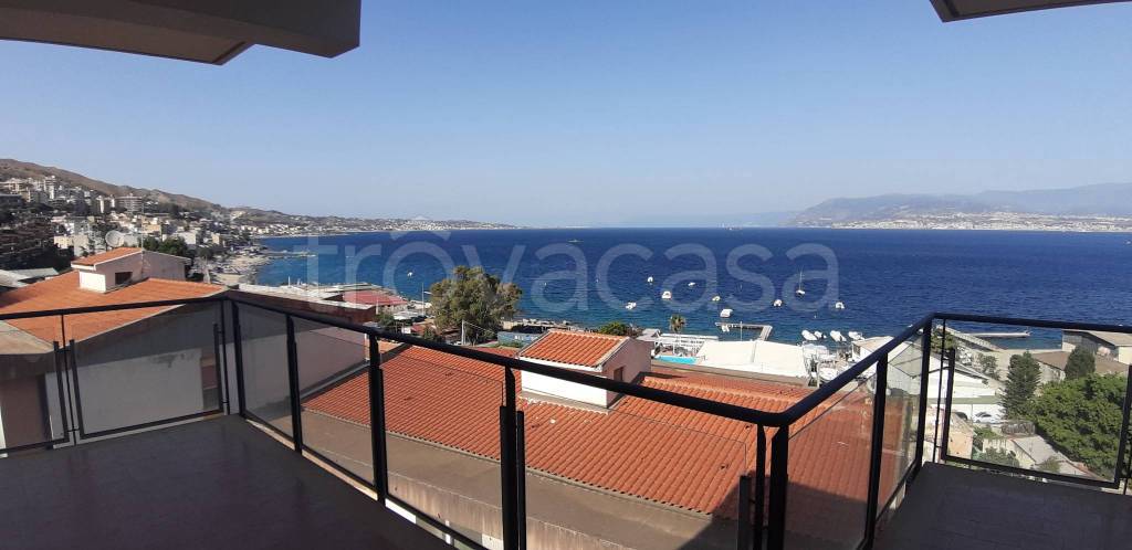 appartamento in vendita a Messina in zona Paradiso
