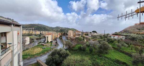 appartamento in vendita a Messina in zona Gazzi