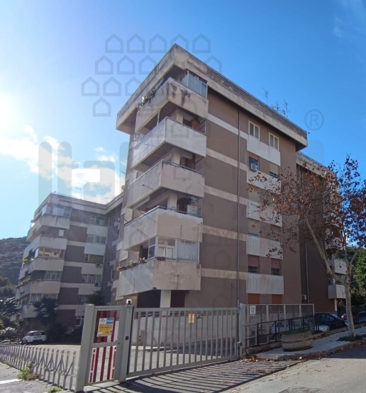 appartamento in vendita a Messina in zona Camaro