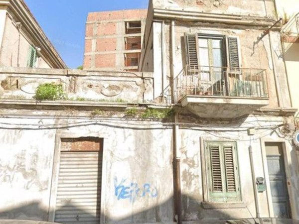 casa semindipendente in vendita a Messina in zona Centro Storico