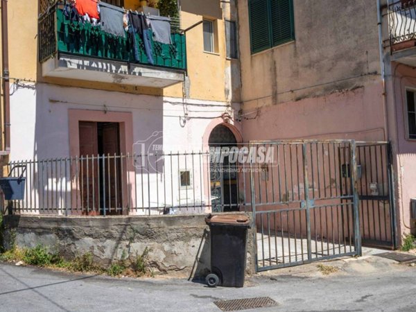 appartamento in vendita a Messina in zona San Filippo