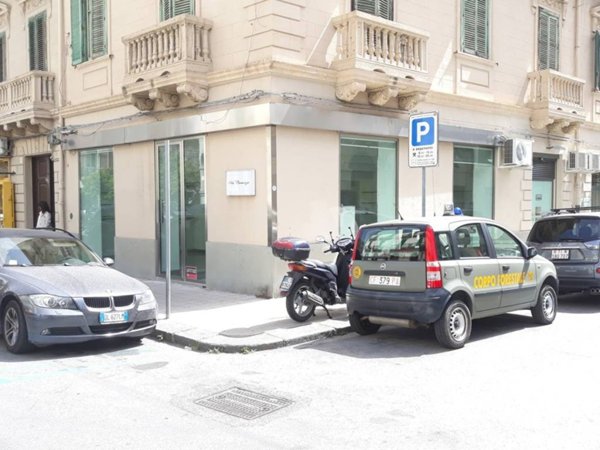 negozio in vendita a Messina