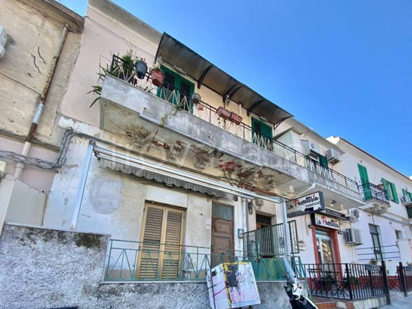 appartamento in vendita a Messina in zona Santissima Annunziata