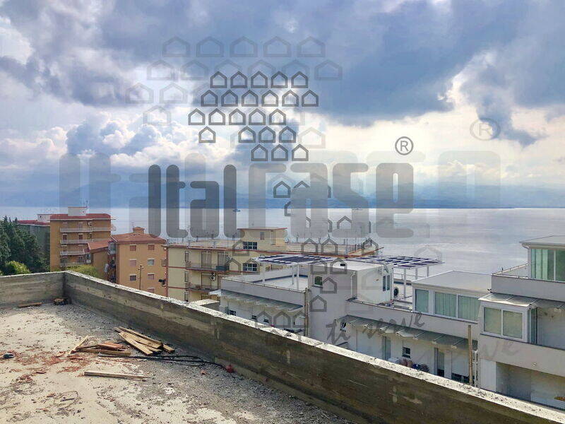 appartamento in vendita a Messina in zona Paradiso
