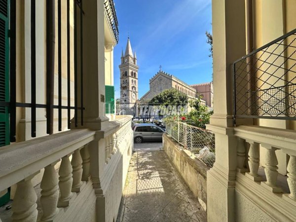 appartamento in vendita a Messina in zona Centro Storico