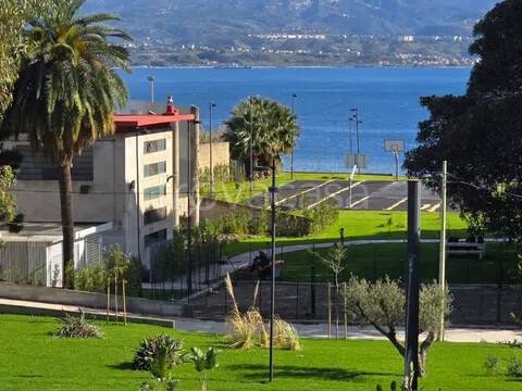 casa indipendente in vendita a Messina
