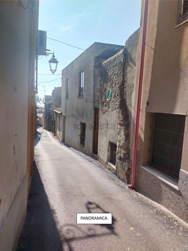 casa semindipendente in vendita a Messina in zona Gesso