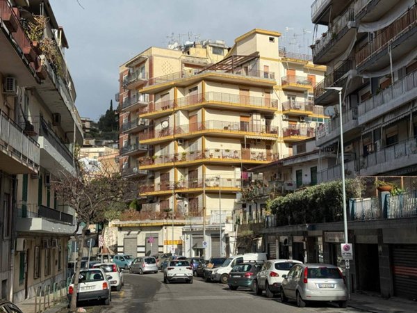 appartamento in vendita a Messina in zona Gravitelli
