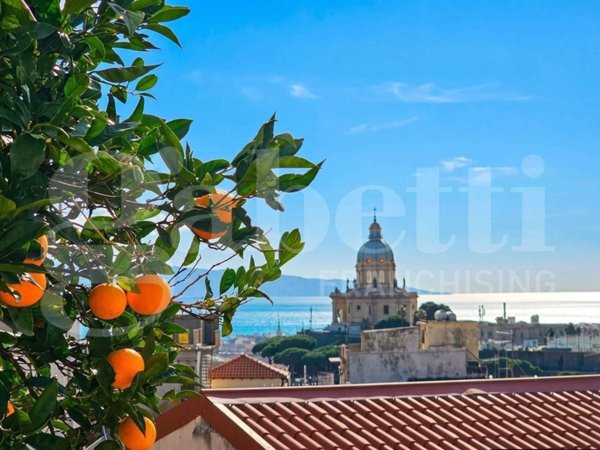 casa indipendente in vendita a Messina in zona Centro Storico